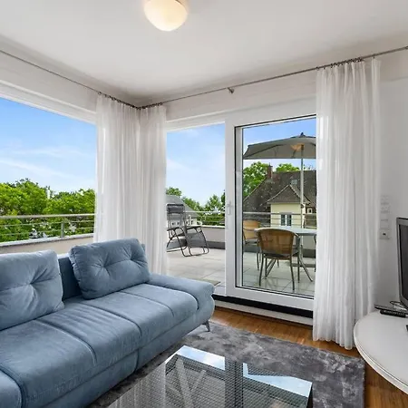 Sonnige Penthousewohnung - Ruhig Und Mit Seeblick Apartman *