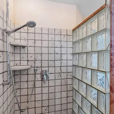 Sonnige Penthousewohnung - Ruhig Und Mit Seeblick * Friedrichshafen