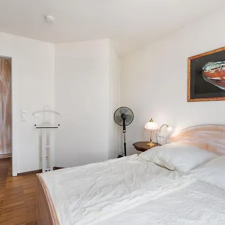 Sonnige Penthousewohnung - Ruhig Und Mit Seeblick Apartman Friedrichshafen